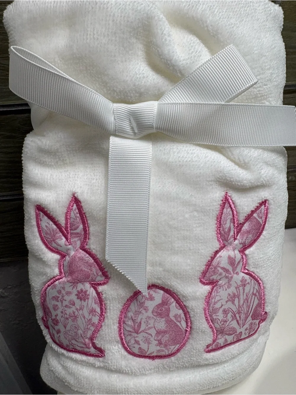 Kassafina Home Collection White Hand Towels w/Pink Bunny Embroidery - Set of 2